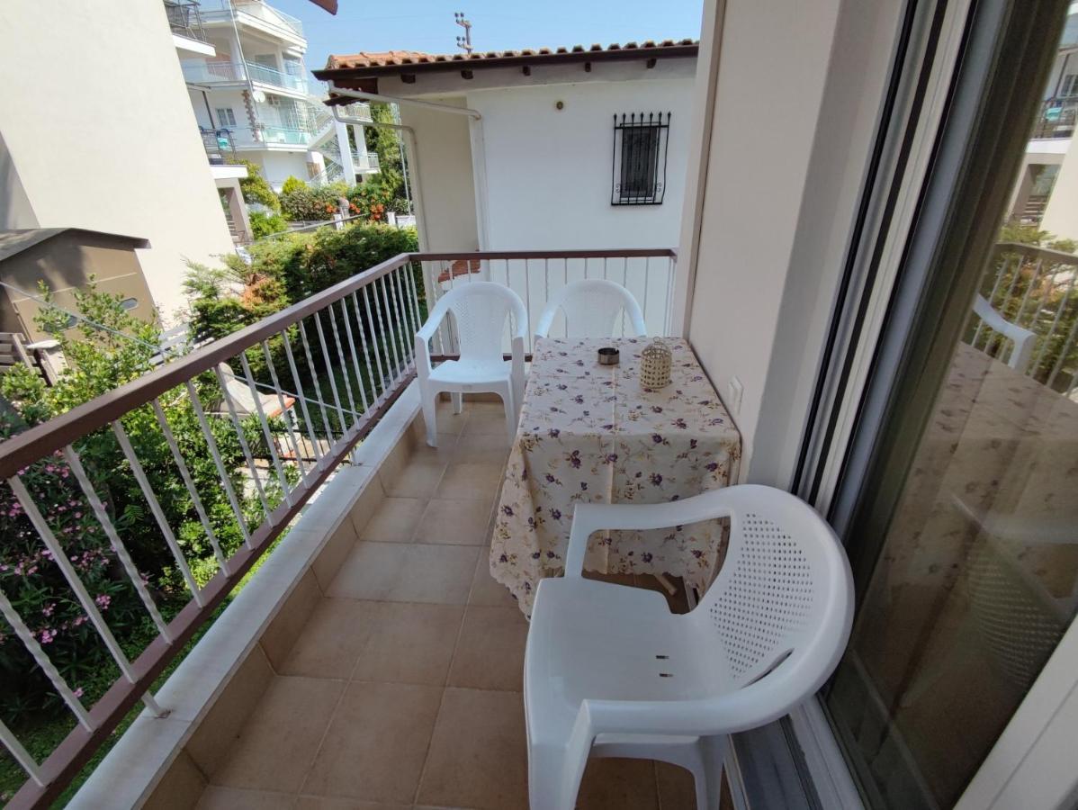 Eirini'S Place Nea Kallikrateia Екстер'єр фото